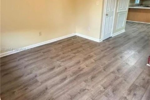 Immobilier commercial à vendre à Fort Lauderdale, Floride: 204.57 m2 № 2029199 - photo 13