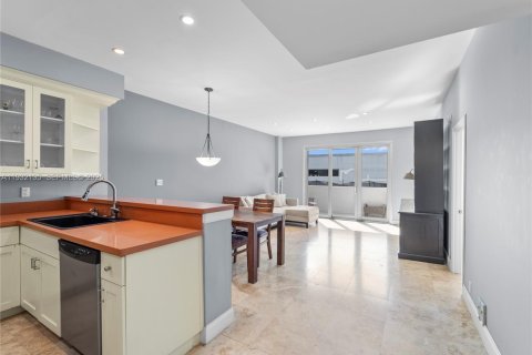 Снять в аренду кондоминиум в Майами-Бич, Флорида 1 спальня, 88.26м2, № 2034761 - фото 5