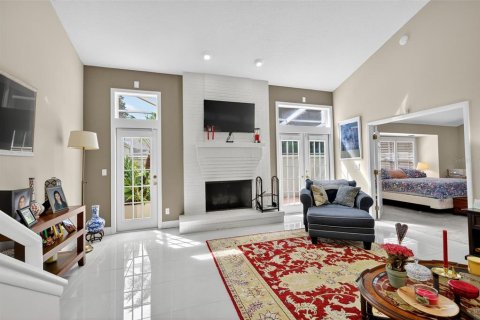 Townhouse in Ocala, Florida 3 bedrooms, 181.72 sq.m. № 1911451 - photo 15