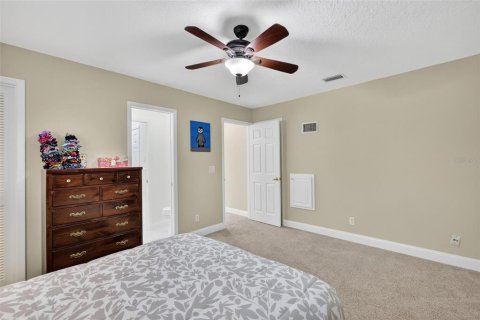 Townhouse in Ocala, Florida 3 bedrooms, 181.72 sq.m. № 1911451 - photo 30