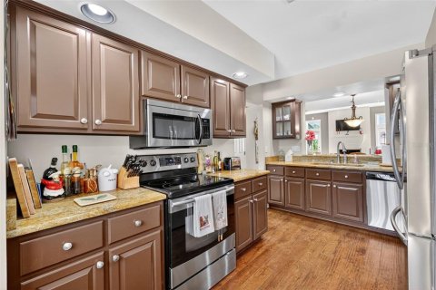 Townhouse in Ocala, Florida 3 bedrooms, 181.72 sq.m. № 1911451 - photo 7