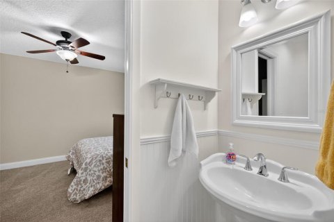 Townhouse in Ocala, Florida 3 bedrooms, 181.72 sq.m. № 1911451 - photo 29
