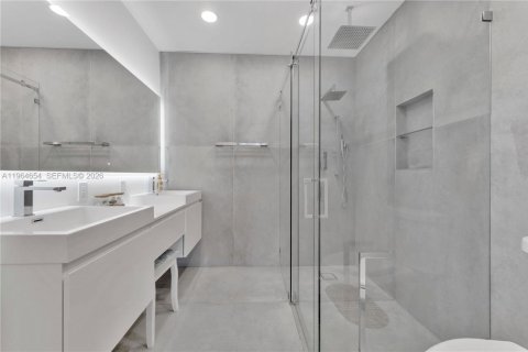 Купить виллу или дом в Норт-Майами-Бич, Флорида 4 спальни, 161.28м2, № 2027316 - фото 12