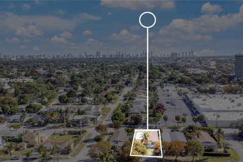 Купить виллу или дом в Норт-Майами-Бич, Флорида 4 спальни, 161.28м2, № 2027316 - фото 20