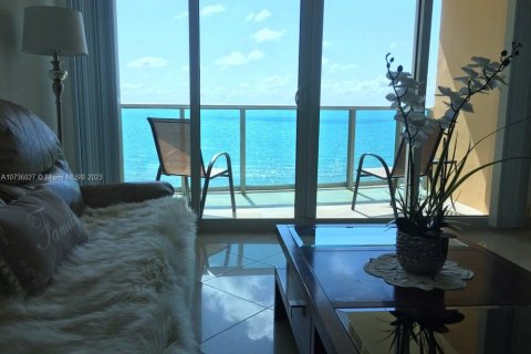 Copropriété à louer à Hollywood, Floride: 1 chambre, 77.57 m2 № 1871435 - photo 21