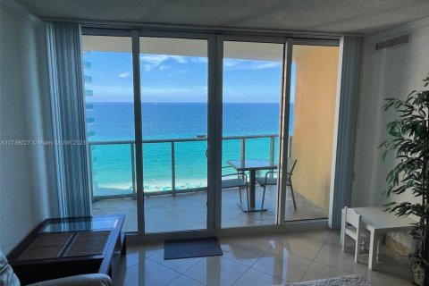 Copropriété à louer à Hollywood, Floride: 1 chambre, 77.57 m2 № 1871435 - photo 20