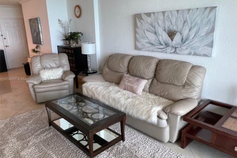 Copropriété à louer à Hollywood, Floride: 1 chambre, 77.57 m2 № 1871435 - photo 28