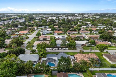 Villa ou maison à louer à Boca Raton, Floride: 3 chambres, 168.34 m2 № 2372379 - photo 22
