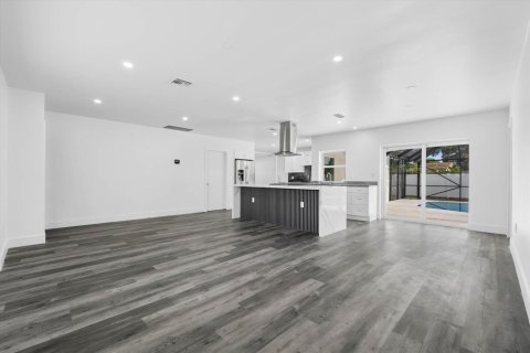 Villa ou maison à louer à Boca Raton, Floride: 3 chambres, 168.34 m2 № 2372379 - photo 23