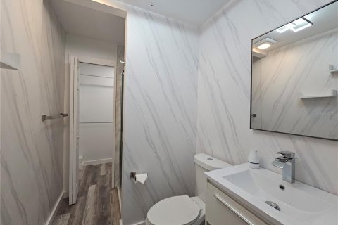 Villa ou maison à vendre à Sarasota, Floride: 5 chambres, 255.67 m2 № 2283804 - photo 28