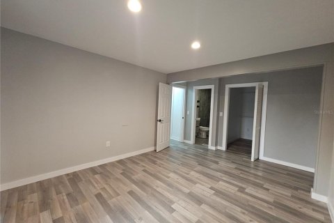 Villa ou maison à vendre à Sarasota, Floride: 5 chambres, 255.67 m2 № 2283804 - photo 17