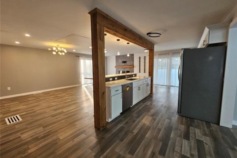 Villa ou maison à vendre à Sarasota, Floride: 5 chambres, 255.67 m2 № 2283804 - photo 9