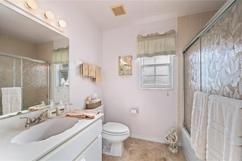 Купить кондоминиум в Лейк Сази, Флорида 9 комнат, 125.23м2, № 2213974 - фото 28