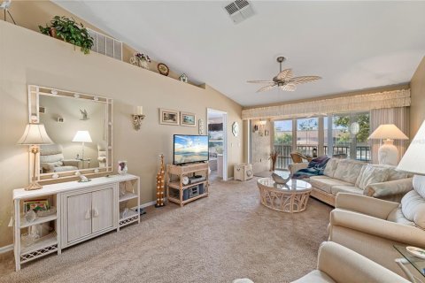 Купить кондоминиум в Лейк Сази, Флорида 9 комнат, 125.23м2, № 2213974 - фото 14