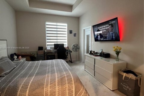 Townhouse in Homestead, Florida 3 bedrooms № 1969844 - photo 9