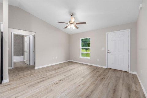 House in Ocala, Florida 3 bedrooms, 92.9 sq.m. № 2199298 - photo 4