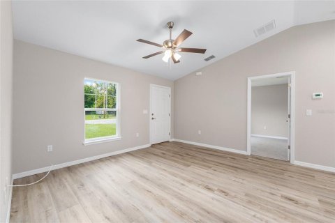 House in Ocala, Florida 3 bedrooms, 92.9 sq.m. № 2199298 - photo 6