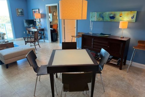 Купить кондоминиум в Майами, Флорида 2 спальни, 95.41м2, № 2010692 - фото 11