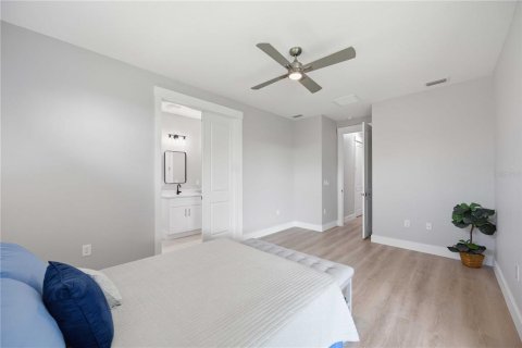 House in Port Charlotte, Florida 3 bedrooms, 158.31 sq.m. № 2099431 - photo 18