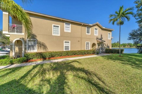 Copropriété à louer à Miramar, Floride: 3 chambres, 131.64 m2 № 1999394 - photo 5
