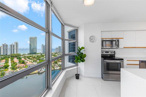 Copropriété à vendre à Aventura, Floride: 2 chambres, 134.43 m2 № 1896785 - photo 9