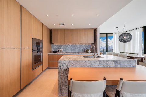 Copropriété à vendre à Miami Beach, Floride: 3 chambres, 227.7 m2 № 1957646 - photo 10