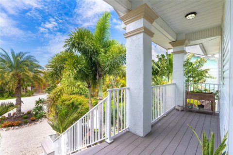 Villa ou maison à vendre à Placida, Floride: 3 chambres, 197.88 m2 № 1843611 - photo 7