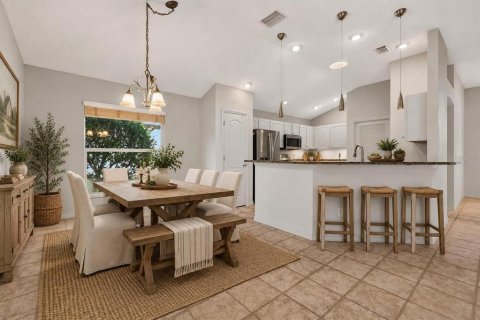 Casa en venta en The Villages, Florida, 3 dormitorios, 186.08 m2 № 2425522 - foto 12