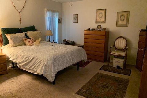 House in Ocala, Florida 2 bedrooms, 142.79 sq.m. № 1769623 - photo 19