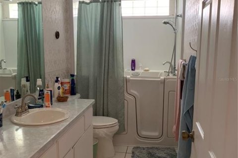 House in Ocala, Florida 2 bedrooms, 142.79 sq.m. № 1769623 - photo 18