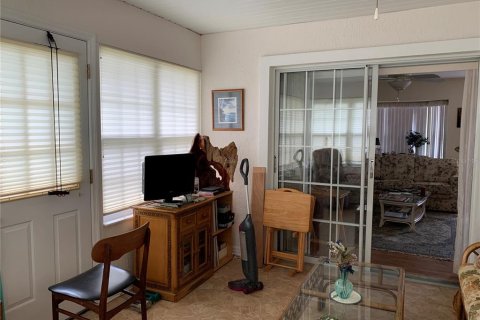 House in Ocala, Florida 2 bedrooms, 142.79 sq.m. № 1769623 - photo 14