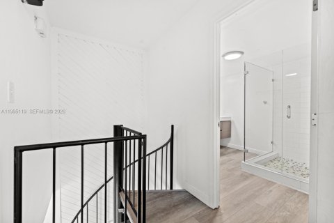 Adosado en venta en Miami, Florida, 2 dormitorios, 95.97 m2 № 2058626 - foto 27