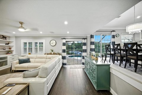 House in Largo, Florida 4 bedrooms, 218.04 sq.m. № 1854441 - photo 21