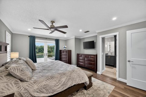 House in Largo, Florida 4 bedrooms, 218.04 sq.m. № 1854441 - photo 25