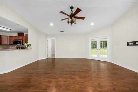 Villa ou maison à vendre à Gainesville, Floride: 3 chambres, 127 m2 № 2299665 - photo 11