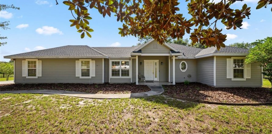 Villa ou maison à Gainesville, Floride 3 chambres, 127 m2 № 2299665