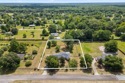 Villa ou maison à vendre à Gainesville, Floride: 3 chambres, 127 m2 № 2299665 - photo 2