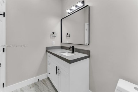 Villa ou maison à vendre à Fort Lauderdale, Floride: 4 chambres, 168.06 m2 № 2315874 - photo 20
