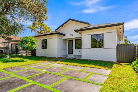 Villa ou maison à vendre à Fort Lauderdale, Floride: 4 chambres, 168.06 m2 № 2315874 - photo 2
