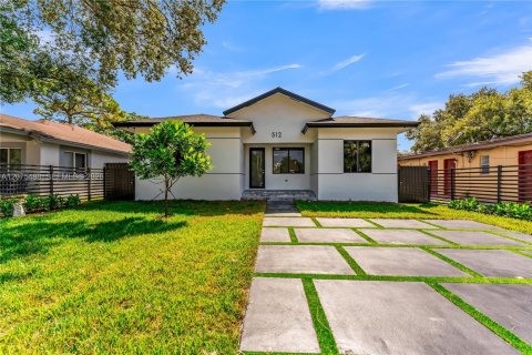 Villa ou maison à vendre à Fort Lauderdale, Floride: 4 chambres, 168.06 m2 № 2315874 - photo 4