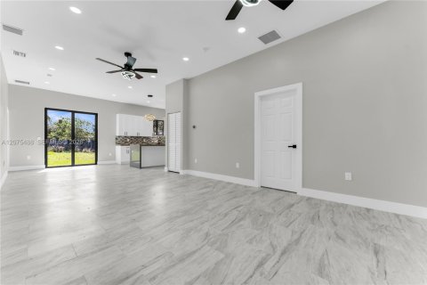 Villa ou maison à vendre à Fort Lauderdale, Floride: 4 chambres, 168.06 m2 № 2315874 - photo 16