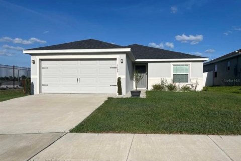 House in Haines City, Florida 4 bedrooms, 143.72 sq.m. № 2379426