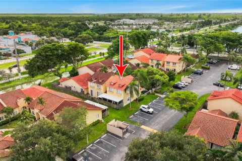 Condo in Cutler Bay, Florida, 1 bedroom  № 2013446 - photo 13