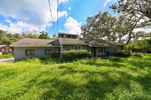 House in Dade City, Florida 3 bedrooms, 167.5 sq.m. № 1916989 - photo 2