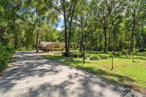 House in Lecanto, Florida 4 bedrooms, 279.26 sq.m. № 1796102 - photo 2