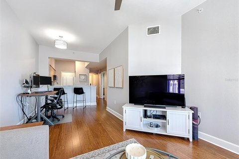 Condo in Saint Petersburg, Florida, 1 bedroom  № 1801924 - photo 26