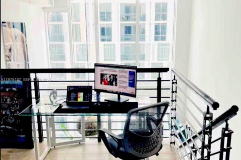 Снять в аренду кондоминиум в Майами, Флорида 1 спальня, 98.1м2, № 2047130 - фото 10