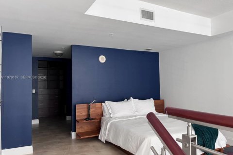 Снять в аренду кондоминиум в Майами, Флорида 1 спальня, 98.1м2, № 2047130 - фото 8