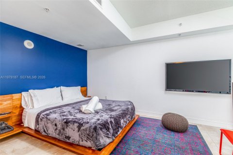 Снять в аренду кондоминиум в Майами, Флорида 1 спальня, 98.1м2, № 2047130 - фото 9