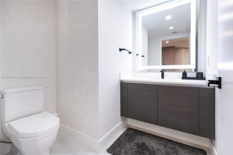 Купить кондоминиум в Санни-Айлс-Бич, Флорида 3 спальни, 175.77м2, № 2039465 - фото 7